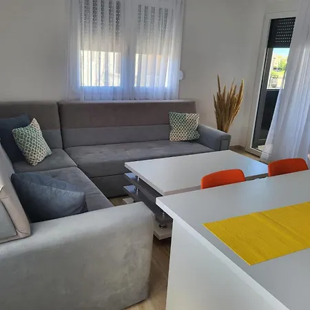 Apartment Apartmani Vir Vir